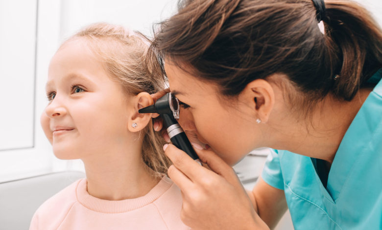 Conoce los tipos de otitis y sus síntomas