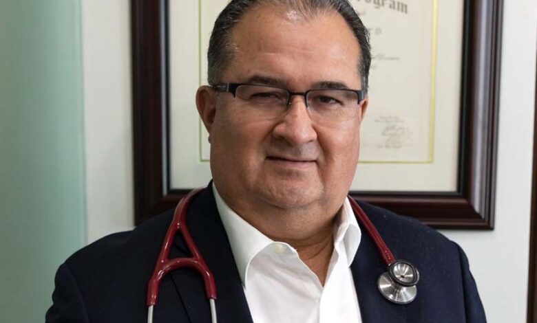 Doctor Edgardo Bermúdez, cardiólogo y director del Instituto Cardiovascular San Lucas en Ponce
