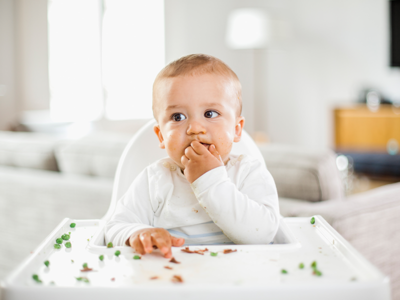 Introducción de alimentos sólidos en la dieta del bebé