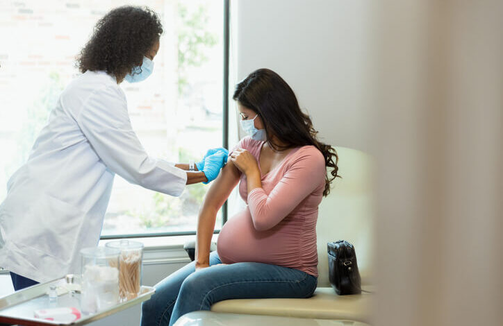 Convocatoria a las embarazadas a que se vacunen contra el COVID-19