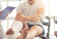 ¿Has oído de personas que suelen tener los huesos débiles y, durante su vida, han sufrido múltiples fracturas? Es osteogénesis imperfecta.