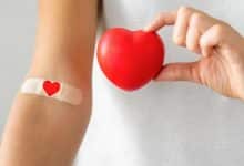 La donación de sangre es un procedimiento médico por el cual se extrae sangre a una persona y luego se inyecta a otra persona que la necesita.