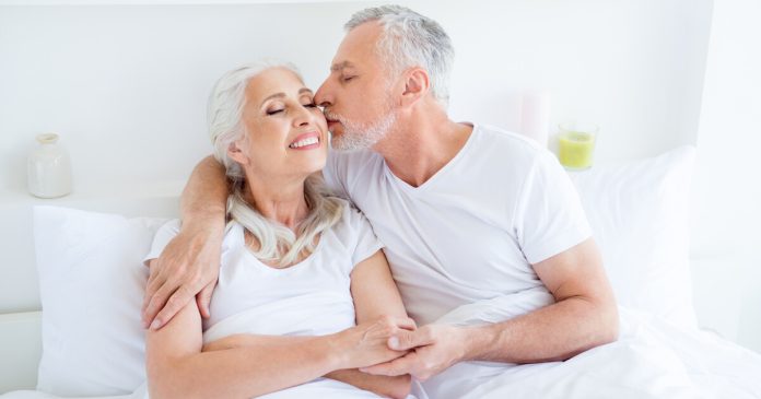 Edadismo y sexualidad en adultos mayores