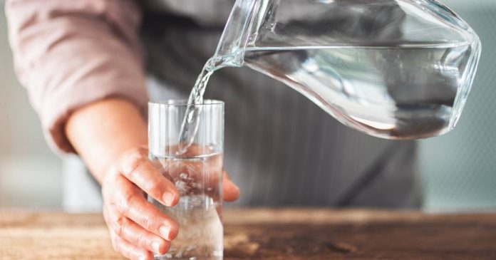 Reiteran la importancia de hervir el agua como medida preventiva para proteger la salud de la población.