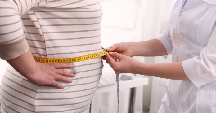 La Carta Normativa 25-1203 notifica que desde el 1 de enero de 2026 se excluirán medicamentos para el manejo de la obesidad.