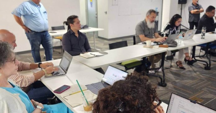 La publicación plantea las prioridades, retos y soluciones identificadas directamente por las comunidades de PR y las Islas Vírgenes.