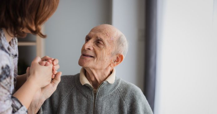 Cómo es el envejecimiento en personas que superan los 100 años, según estudio