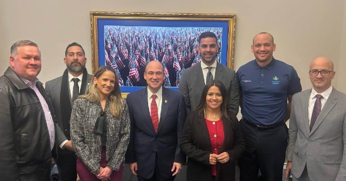 Los miembros de la ASPPR se encuentran en Washington, D.C. tocando puertas con los congresistas miembros del Comité de Salud de la Cámara de Representantes. 