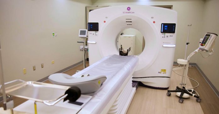 Hospital UPR Dr. Federico Trilla incorpora el primer sistema de tomografía computarizada GE Revolution Ascend en Puerto Ric