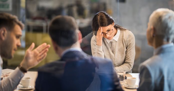 Cómo decirlo sin romper el equipo: claves para expresar desacuerdos en el trabajo y mejorar el ambiente laboral