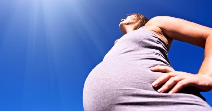 Una de las poblaciones que puede afectar las altas temperaturas, son las mujeres embarazadas y el desarrollo cerebral de su bebé.