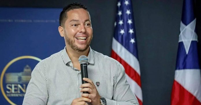 Senador por el Distrito de Arecibo Héctor “Gaby” González López