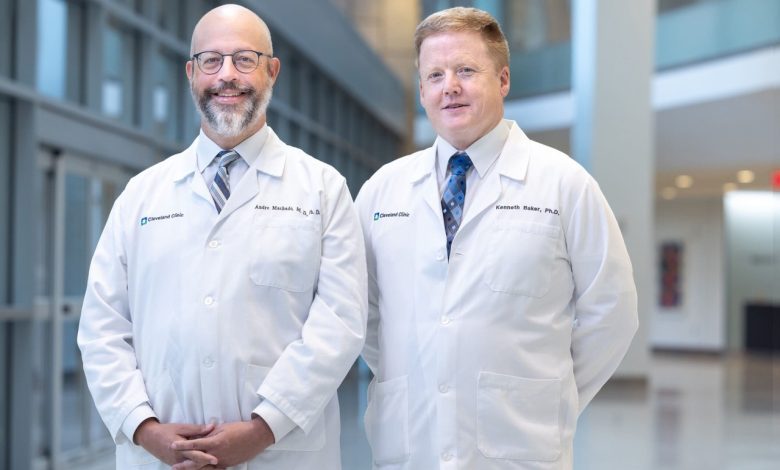 Cleveland Clinic es un centro médico académico de múltiples especialidades sin fines de lucro que integra la atención clínica y hospitalaria con la investigación y la educación.