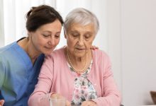 Los beneficios de la terapia ocupacional para los adultos mayores